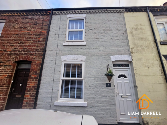 3 bed property, in Garibaldi Street, £195,000