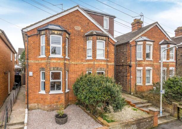3 bed property, in Judd Road, £450,000