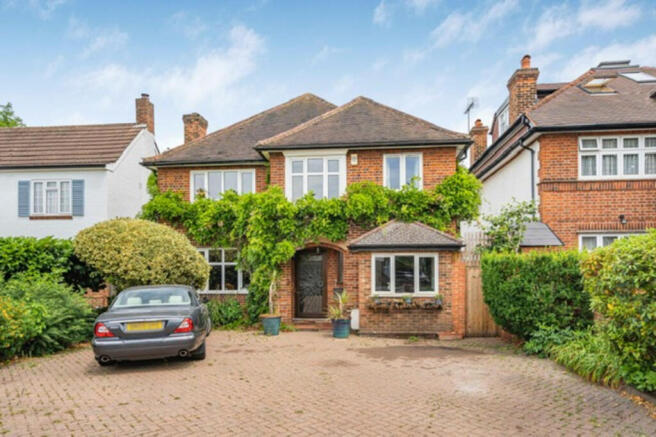 4 bed property, in Coombe Road, £1,750,000