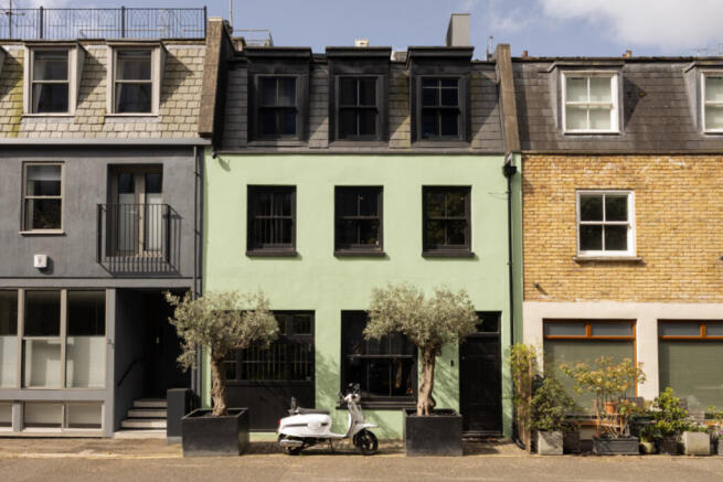 3 bed property, in Chilworth Mews, £2,300,000