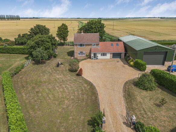 4 bed property, in Bells Drove, £650,000