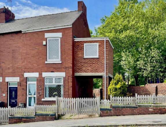 3 bed property, in 17. Coronation Terrace Hemingfield, £28,000