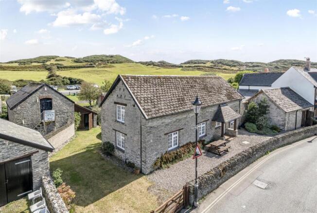 3 bed property, in Mortehoe, £799,950