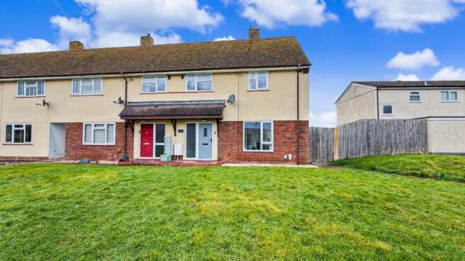 3 bed property, in Willow Road, £350,000