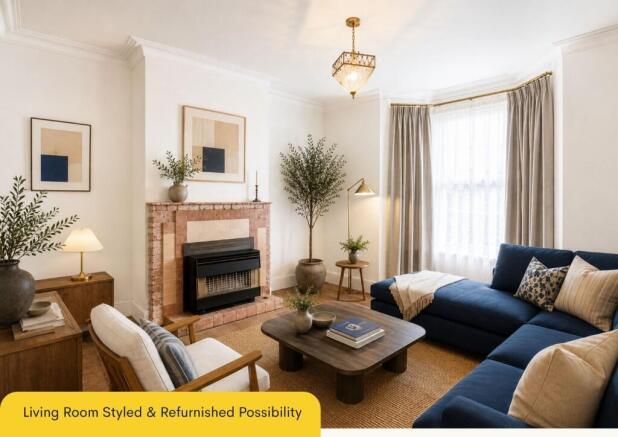 2 bed property, in The Crescent, £574,950