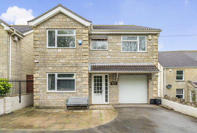 4 bed property, in Bath Road, £425,000