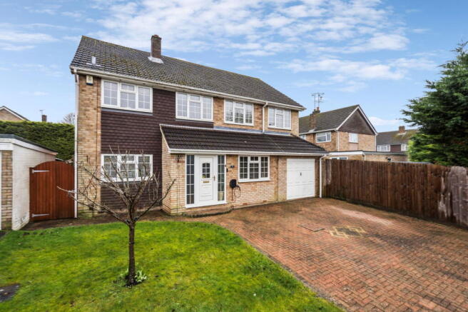 4 bed property, in Lowther Road, £625,000