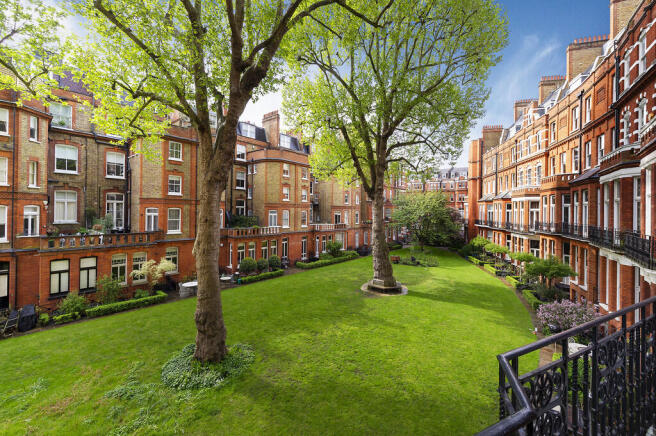 Land, in 34-36 Egerton Gardens, £695,000