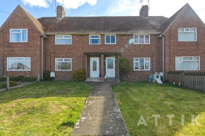 3 bed property, in Southwold Road, £300,000