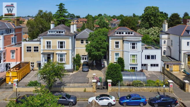 Land, in Eversley Crescent, £3,500,000