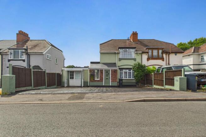 2 bed property, in Ryder Street, £219,950