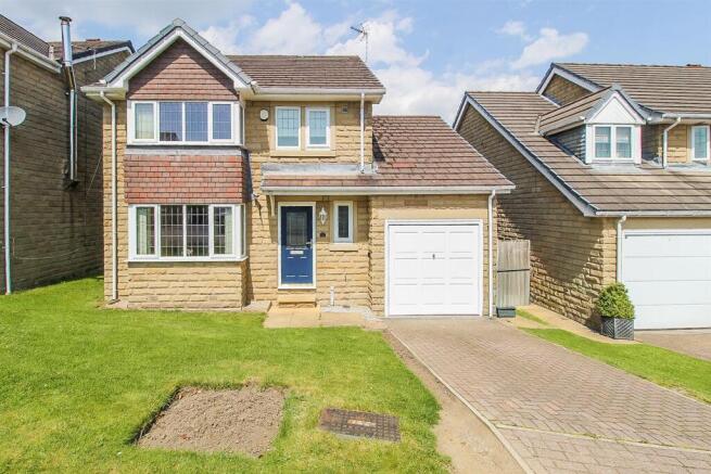 3 bed property, in Manor Park, £300,000