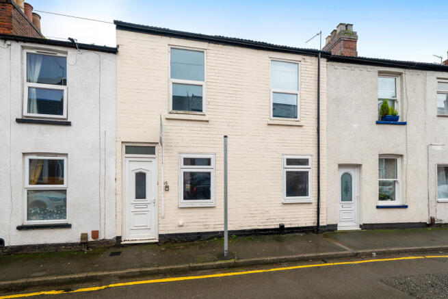 6 bed property, in 15 Victoria Terrace, £230,000