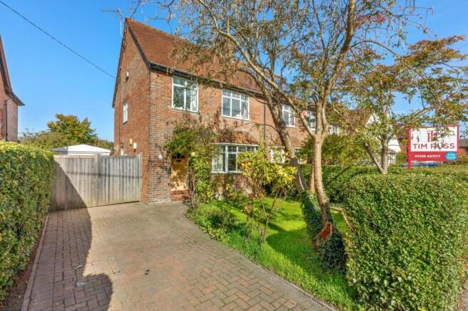 3 bed property, in Perry Street, £600,000