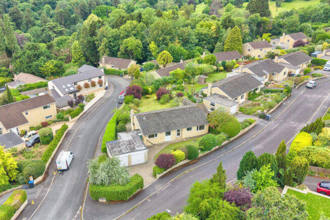 3 bed property, in Meadowfield, £625,000