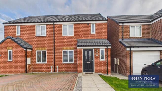 3 bed property, in Baneberry Drive, £185,000