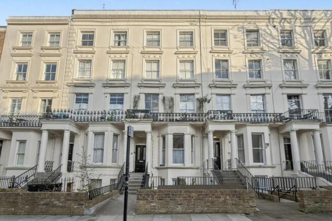 2 bed property, in Belgrave Gardens, £410,000