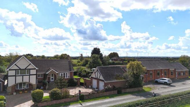 4 bed property, in Church Lane, £475,000