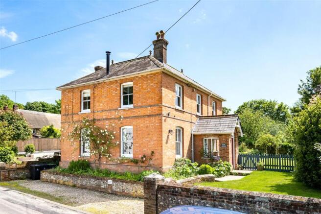 4 bed property, in South Holme, £735,000
