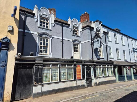 Land, in Castle Street, £200,000