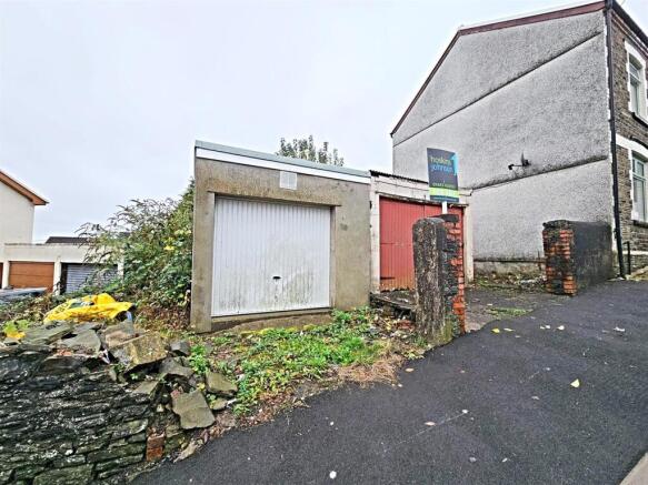 Studio, in Penygraig Terrace, £30,000