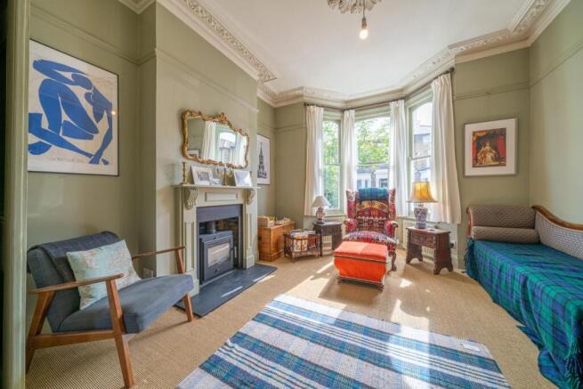 4 bed property, in Dalberg Road SW2, £1,350,000