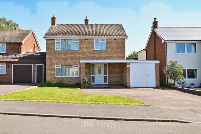 3 bed property, in Ferndale Road, £415,000