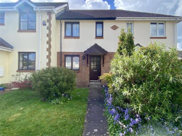 2 bed property, in Meadow Park, £180,000