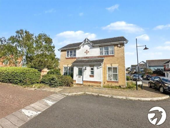 3 bed property, in Cheldoc Rise, £375,000