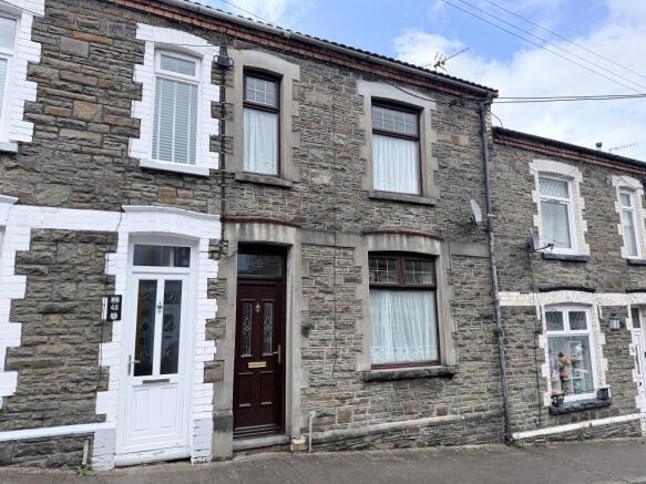 2 bed property, in Augustus Street, £114,950