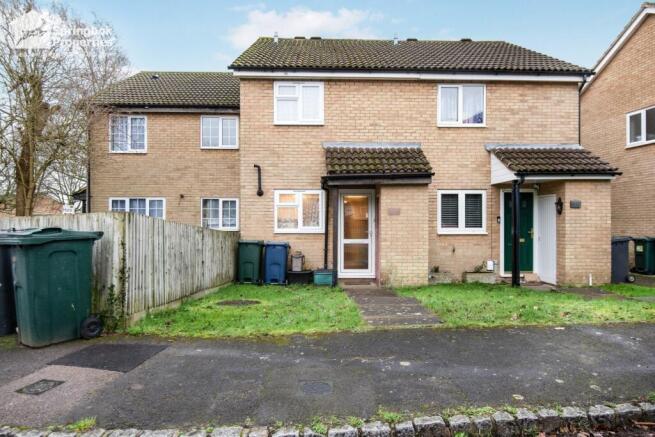 2 bed property, in Lansdowne Way, £320,000