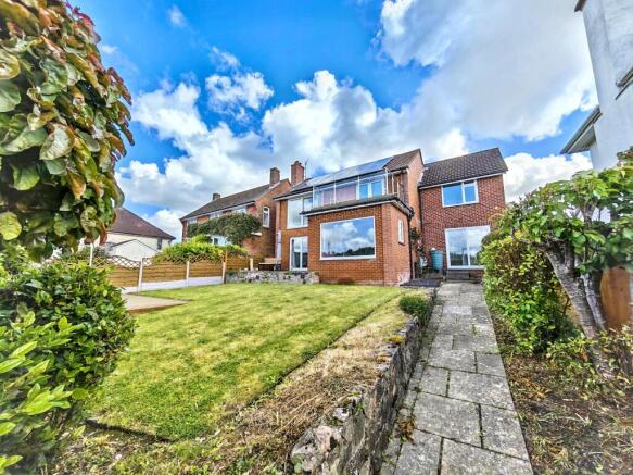 3 bed property, in Exeter EX4, £579,500