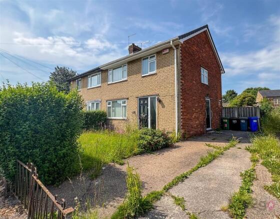 3 bed property, in Gleadless Common, £240,000