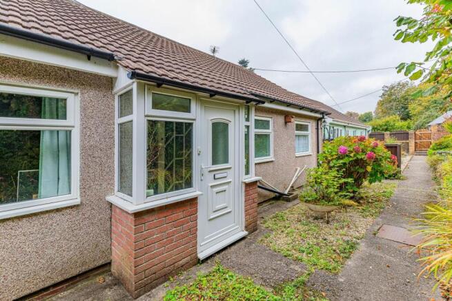 4 bed property, in Felin Fach, £255,000