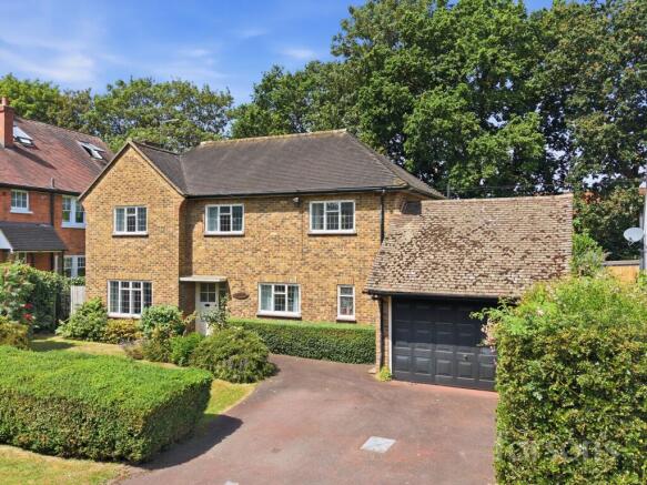5 bed property, in Herington Grove, £1,100,000