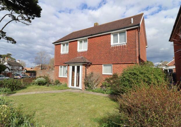 4 bed property, in Mengham Lane, £480,000