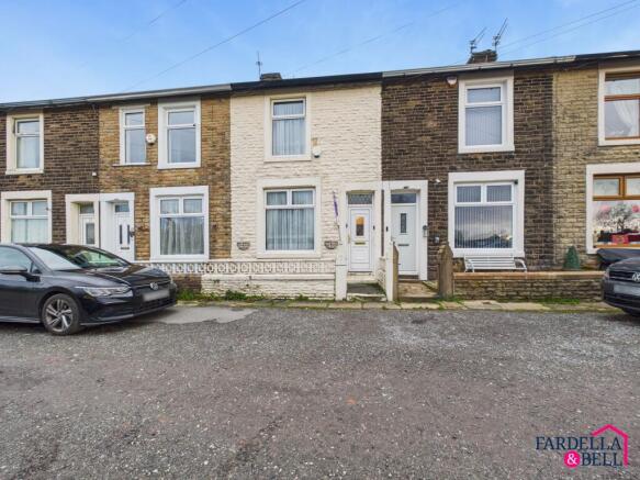 2 bed property, in Harrington Street, £110,000