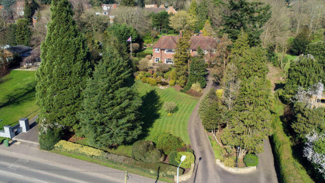 5 bed property, in Burley Hayes, £1,695,000