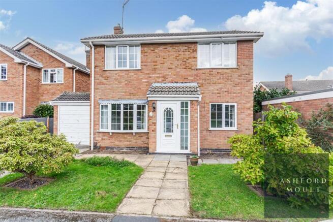 3 bed property, in Gorse Close, £275,000