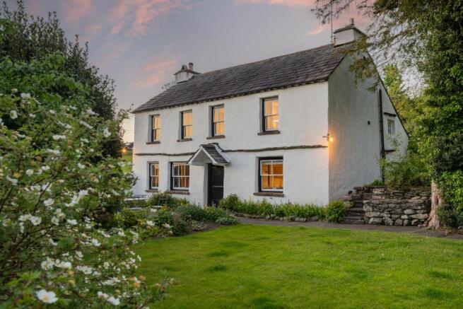 4 bed property, in Low Cartmell Fold, £1,100,000