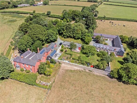 5 bed property, in Nr Walwyn's Castle, £1,350,000