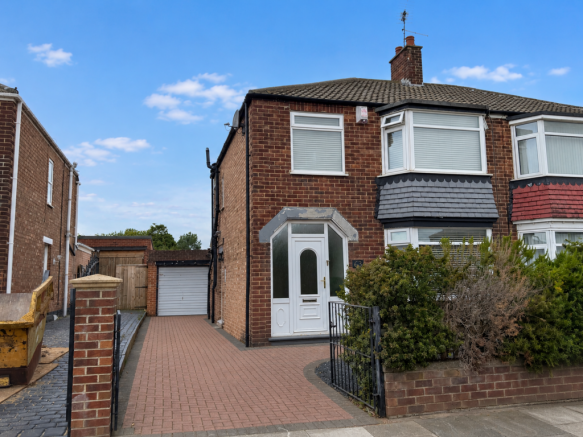 3 bed property, in Lime Road, £175,000
