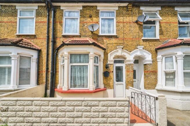 3 bed property, in Morley Road, £475,000
