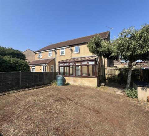 3 bed property, in Woodvill Road, £345,000