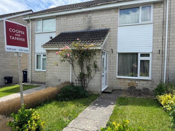 3 bed property, in Waterford Park, £230,000