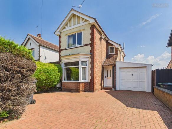 2 bed property, in Fulbridge Road, £280,000