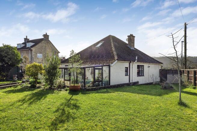 2 bed property, in South Street, £475,000