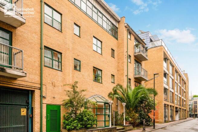 2 bed property, in 142 - 148 Goswell Road, £690,000