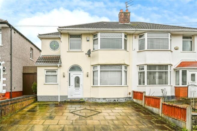 3 bed property, in Okehampton Road, £385,000