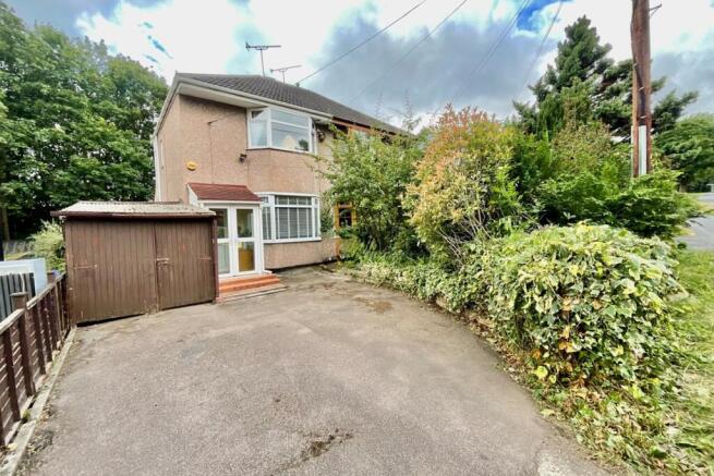 2 bed property, in Retford Road, £170,000